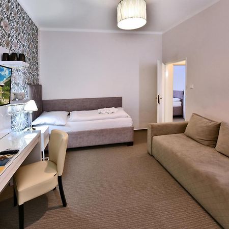 Aplend Hotel Lujza Major Татранска Ломница Экстерьер фото