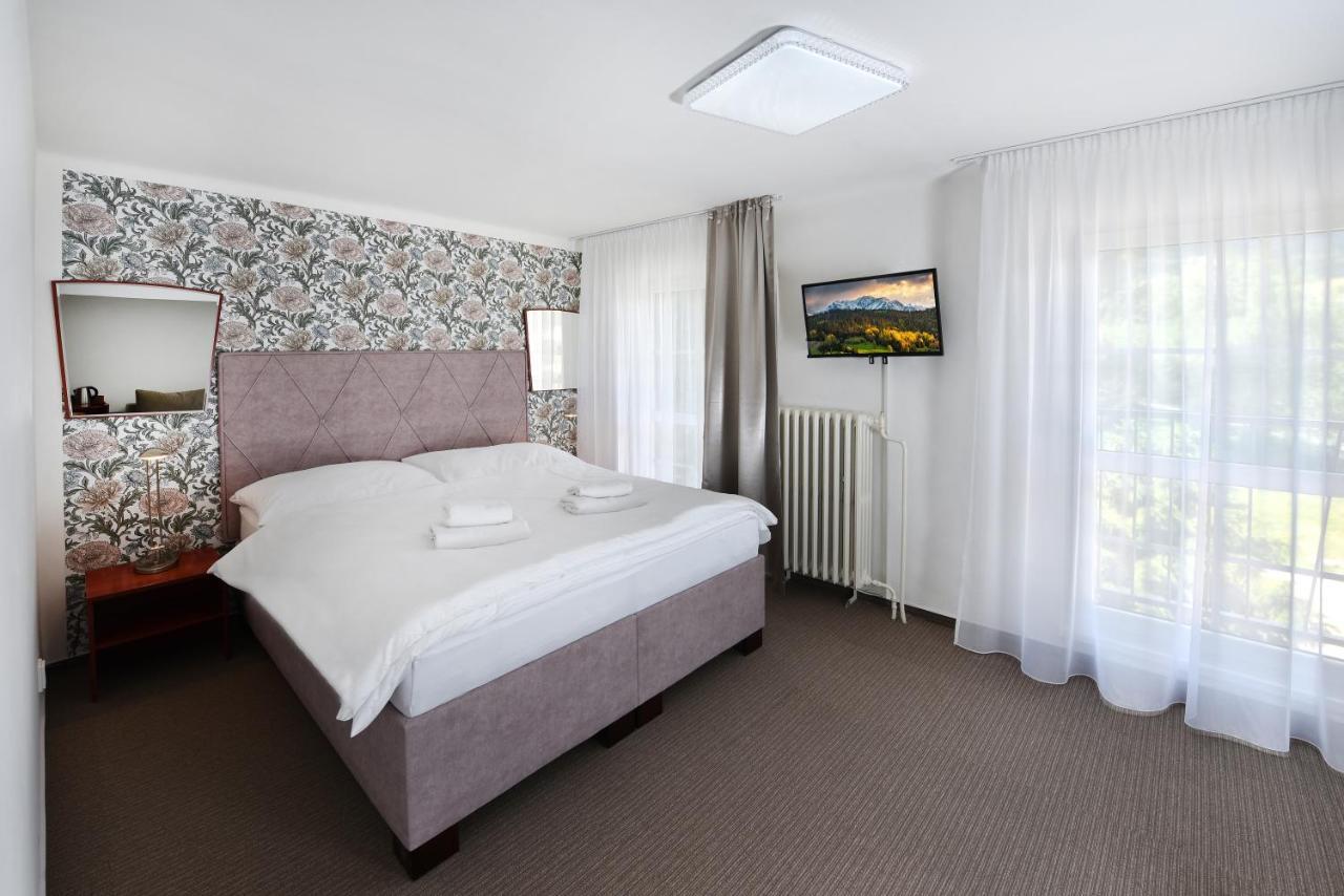 Aplend Hotel Lujza Major Татранска Ломница Экстерьер фото